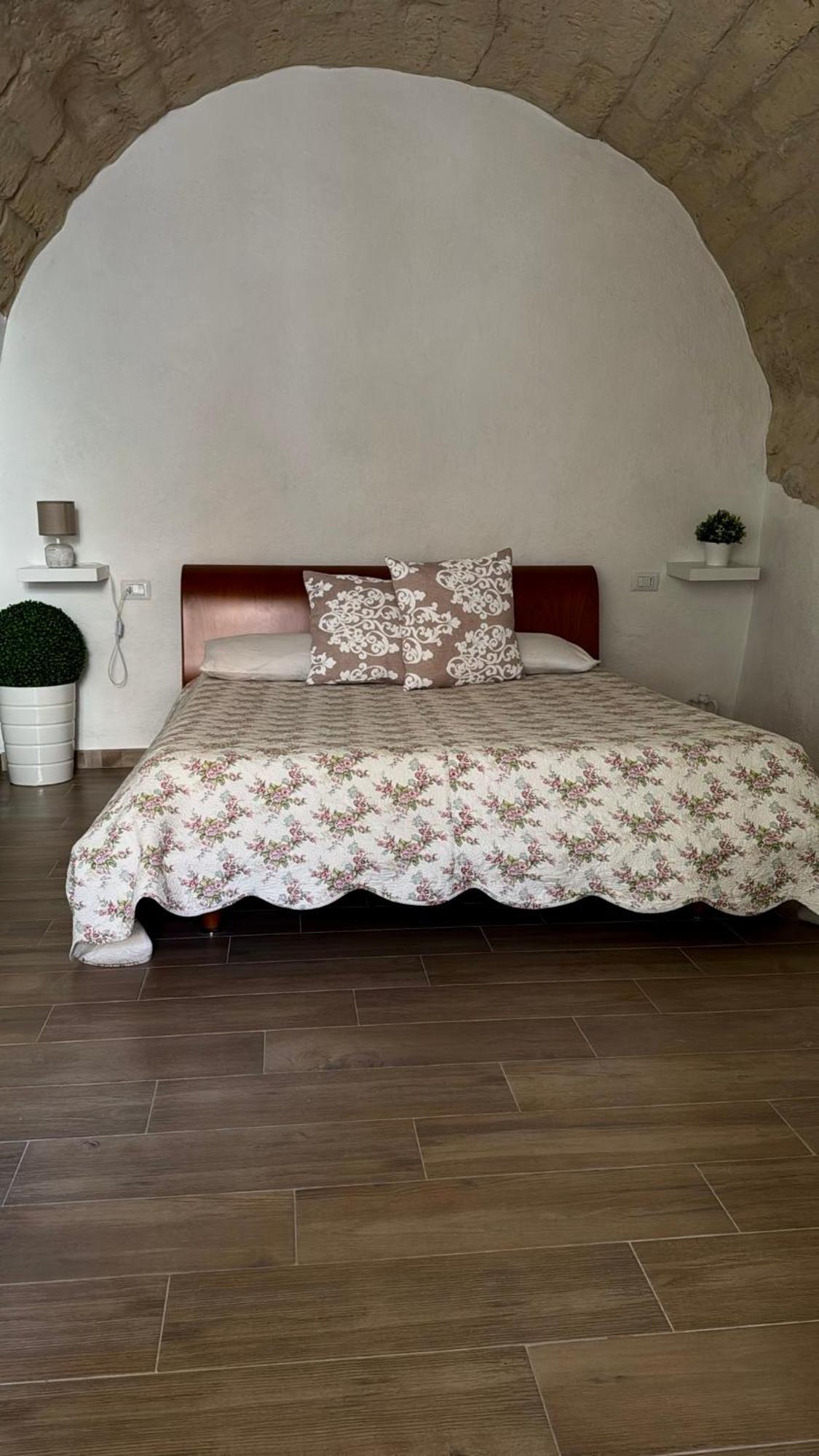 Hotel Loft Albicocca 2 à Bari Extérieur photo